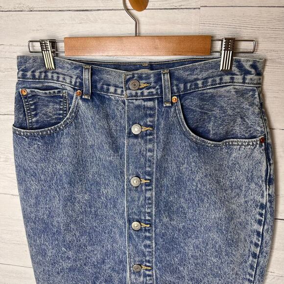 Levis Skirt Womens Size 30 Premium Front Button Mini Denim Quality Clothing - Picture 11 of 16